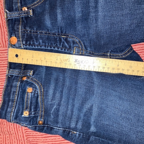 GAP Mid Rise Denim Shorts - Deep Blue women’s waist 26” rise 8.25” inseam 7” - Picture 7 of 12